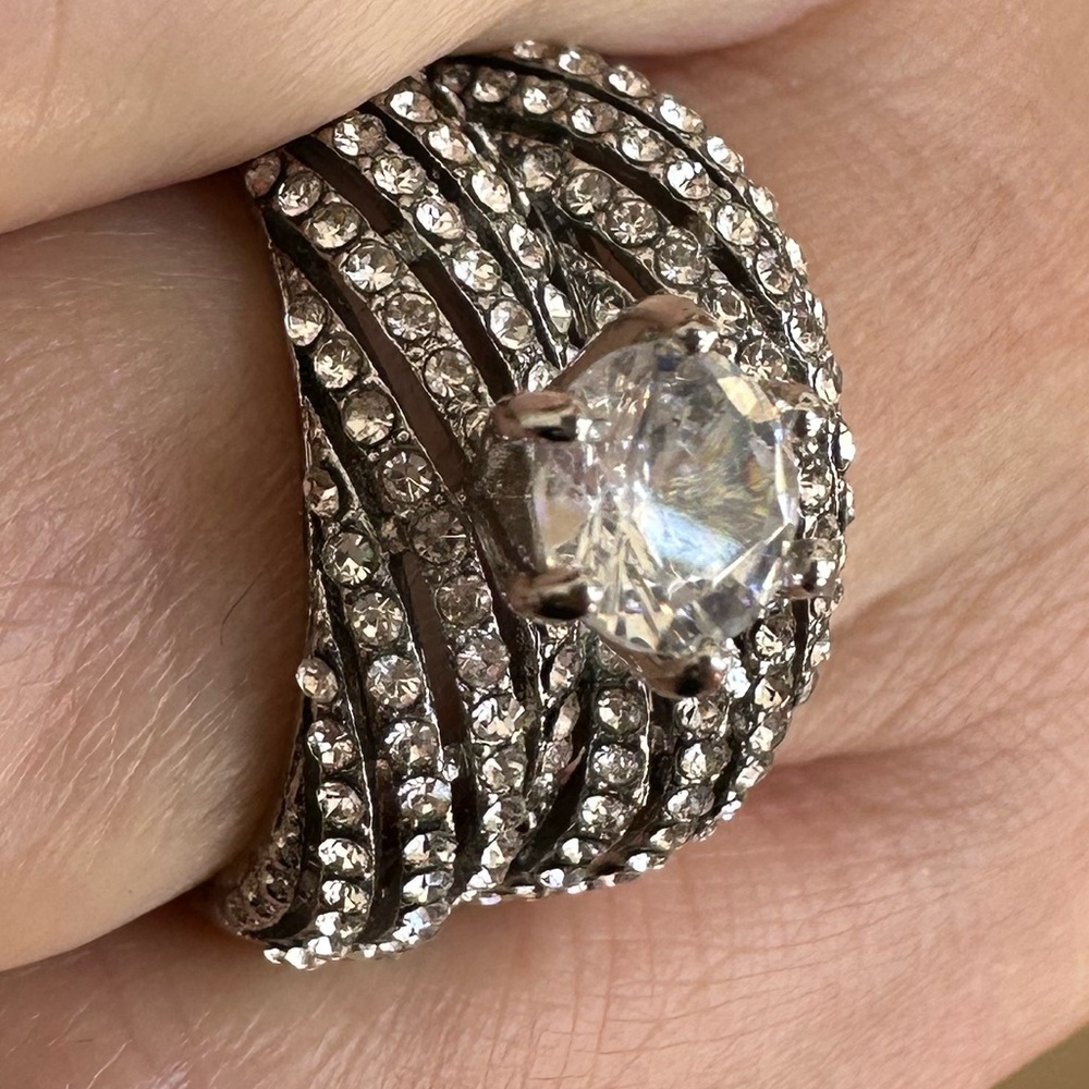 Elegant Silver sparkly crystal Double engagement Rings